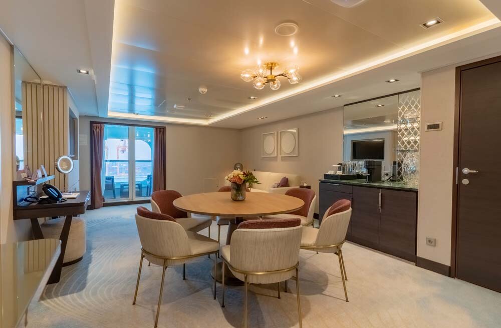 Khuzama Premier Family Suite