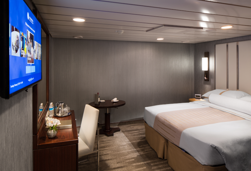 Club Innenkabine mit Behindertenausstattung auf der Azamara Journey