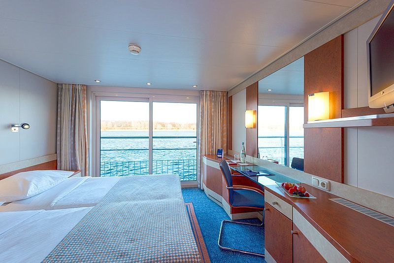 2-Bett Mitteldeck achtern mit franz. Balkon