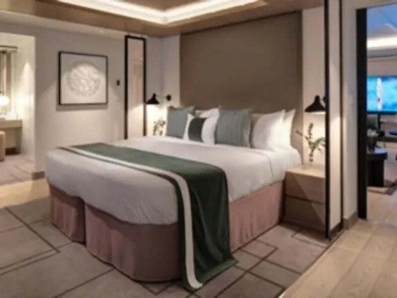 Penthouse Suite