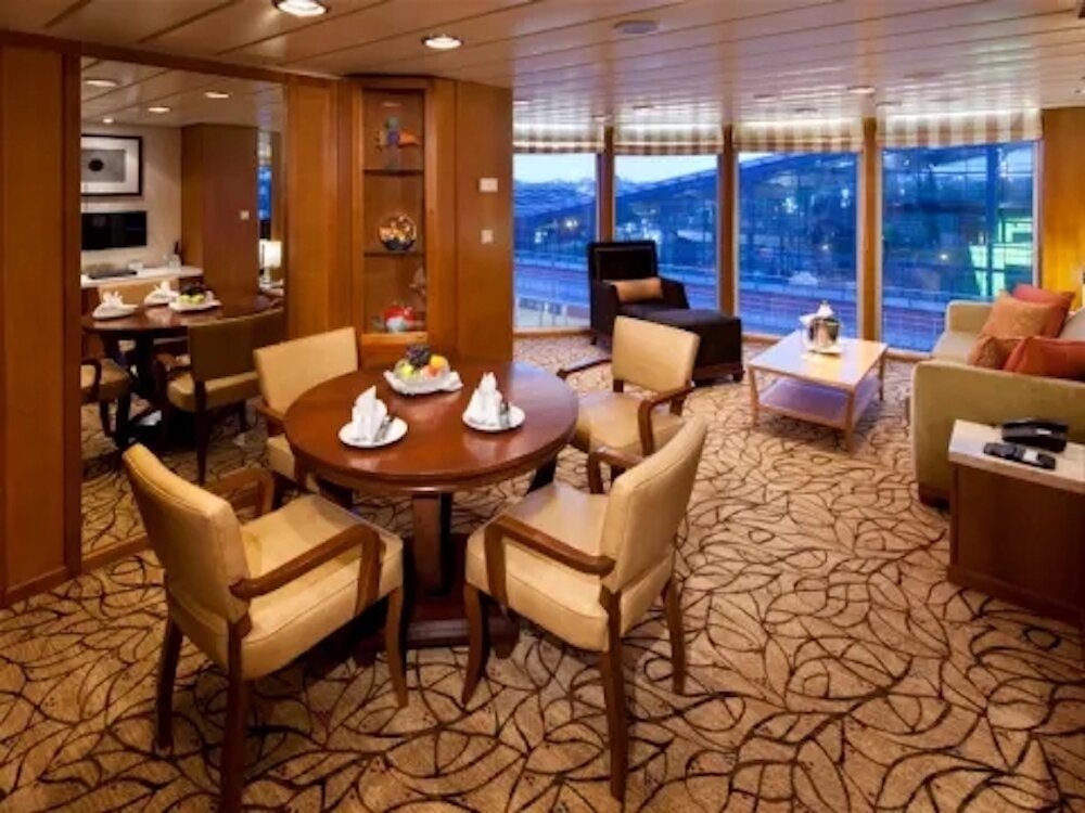 Celebrity Suite