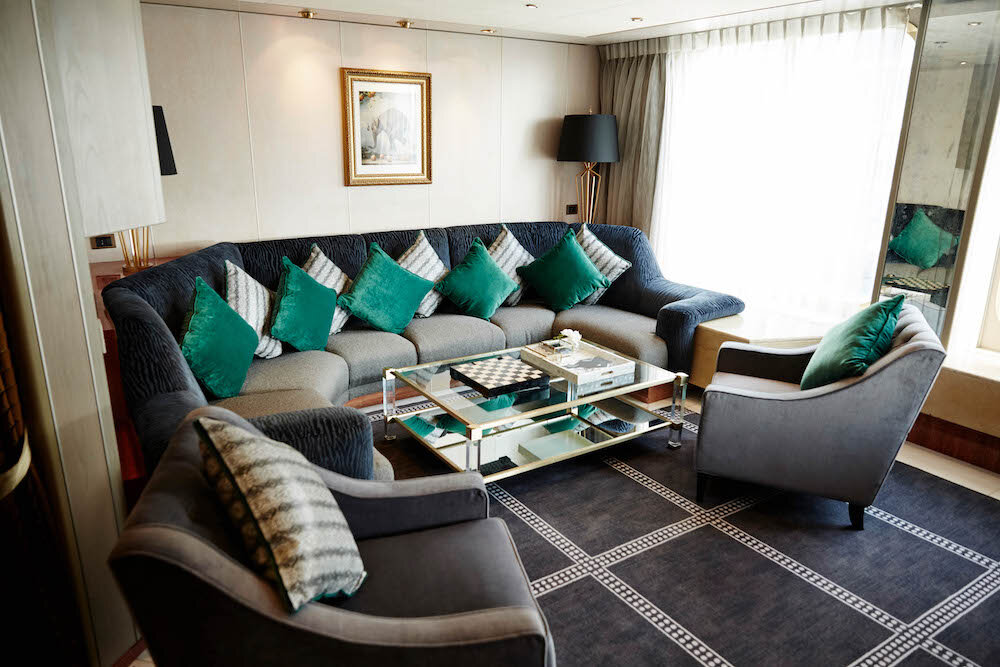 Penthouse Suite mit Balkon