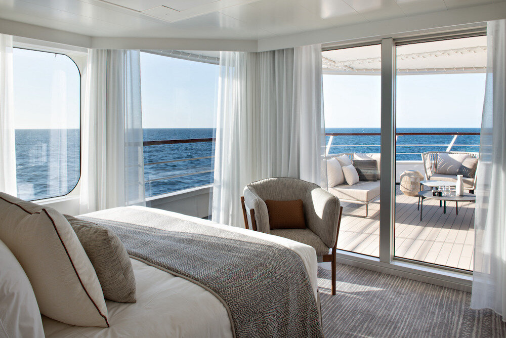 Grand Deluxe Suite Deck 5 - 5