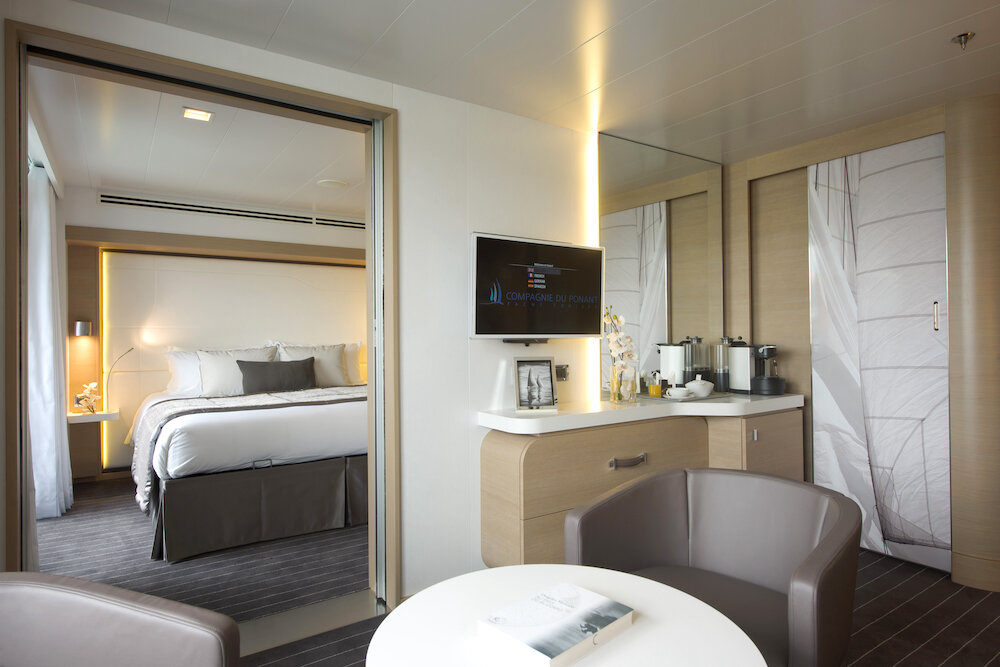 Prestige Deck 5 Suite -