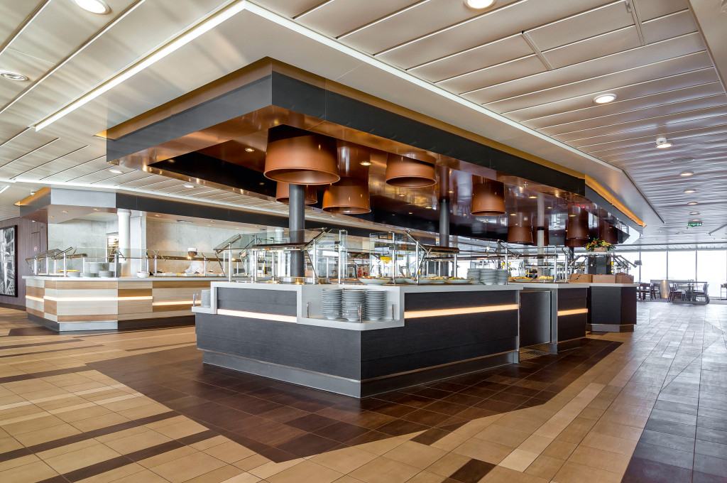 Anckelmannsplatz Atrium mit Buffet-Restaurant auf der Mein Schiff 3