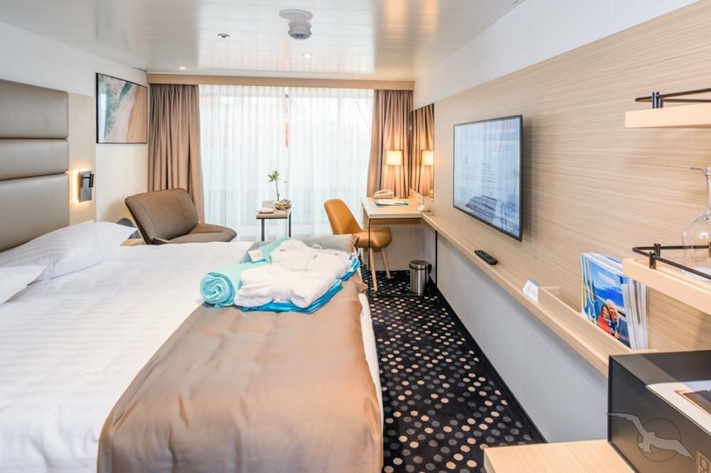 2-Bett außen mit Panoramafenster Salondeck