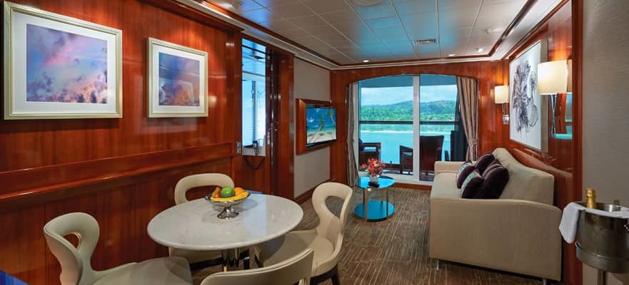 Deluxe Familien Suite mit 2 Schlafzimmern und Balkon