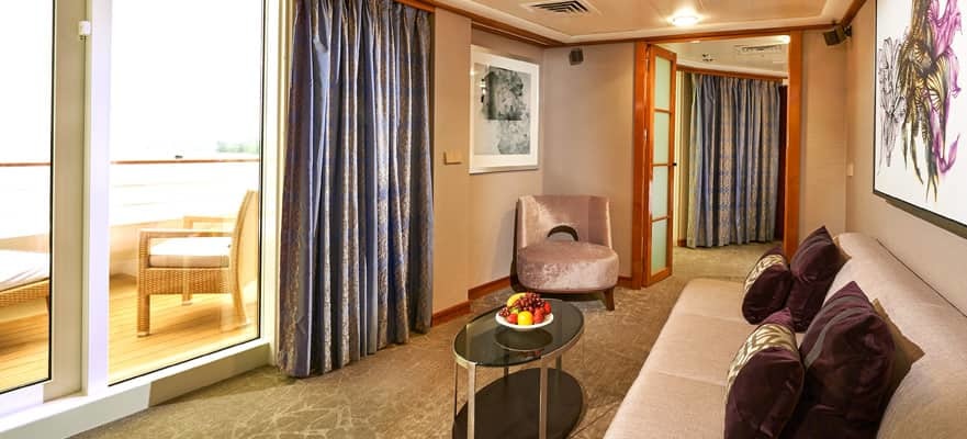 Penthouse mit großem Balkon, Heck