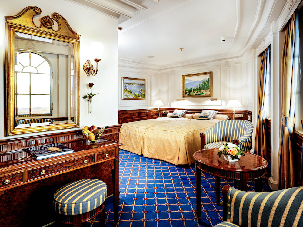 Eine De-Luxe-Außenkabine mit Veranda auf der Sea Cloud II
