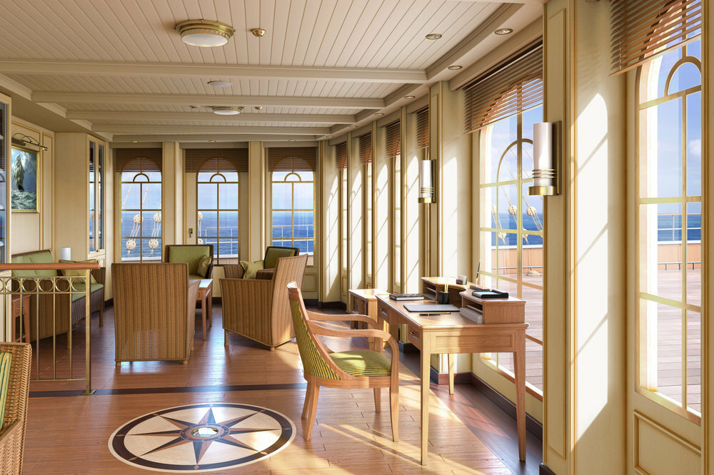 Elegante Bibliothek mit klassischen Bücherregalen auf der Sea Cloud Spirit.