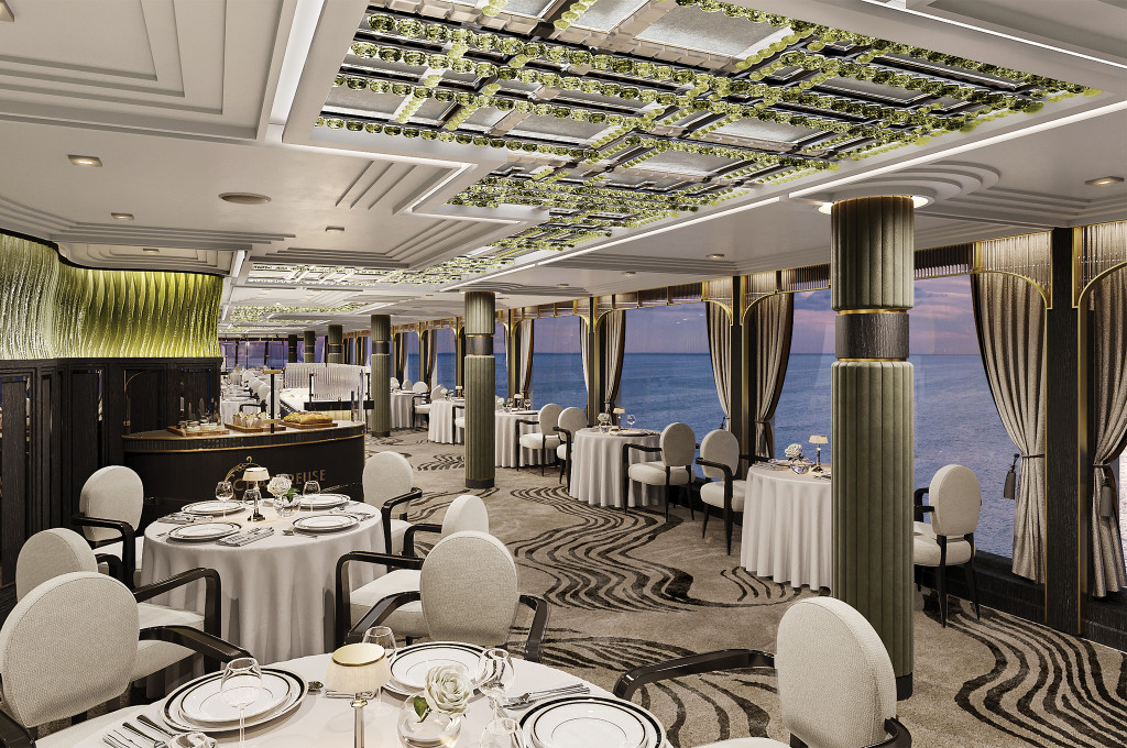 Französisches Spezialitätenrestaurant Chartreuse mit weiß eingedeckten Tischen, Polstersesseln und Panoramafenstern mit Meerblick an Bord der Seven Seas Grandeur.