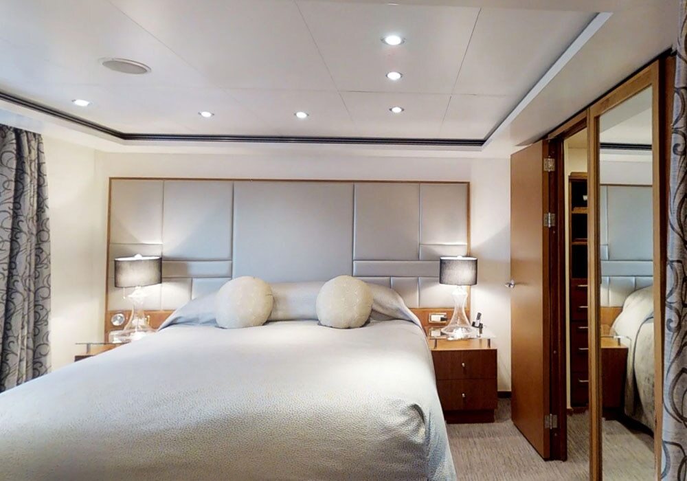 Seven Seas Suite