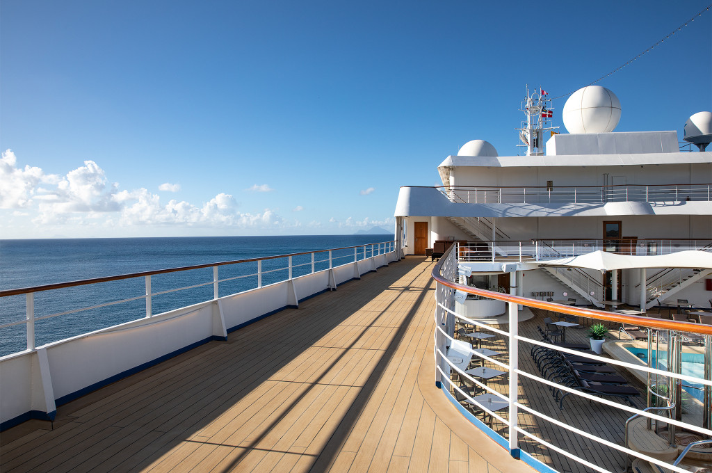Jogging Parcours Deck der Silver Shadow mit Meerblick.