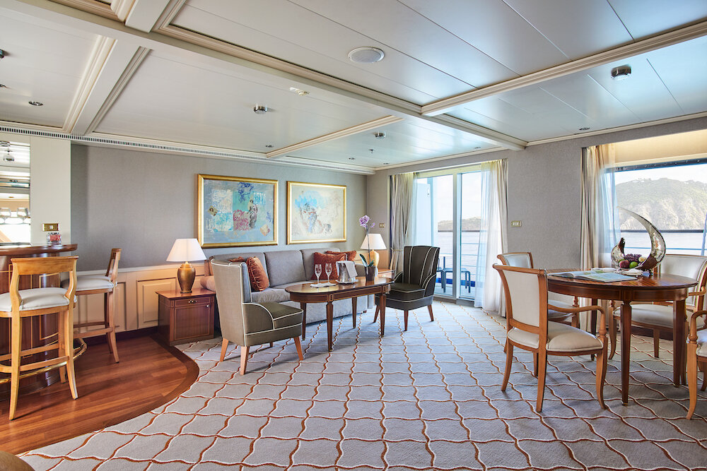 Royal 1 Suite