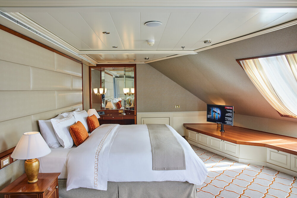 Royal 2 Suite
