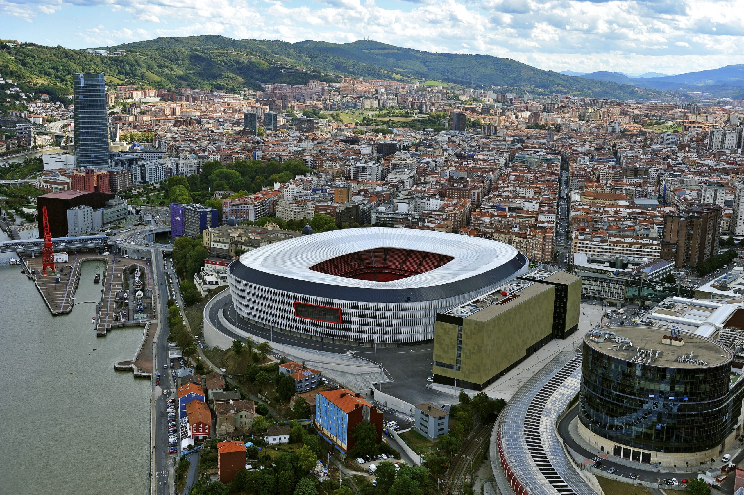 Bilbao — Kreuzfahrthafen