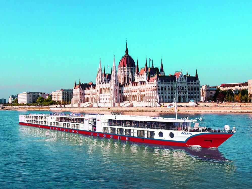 BOLERO — Kreuzfahrtschiff