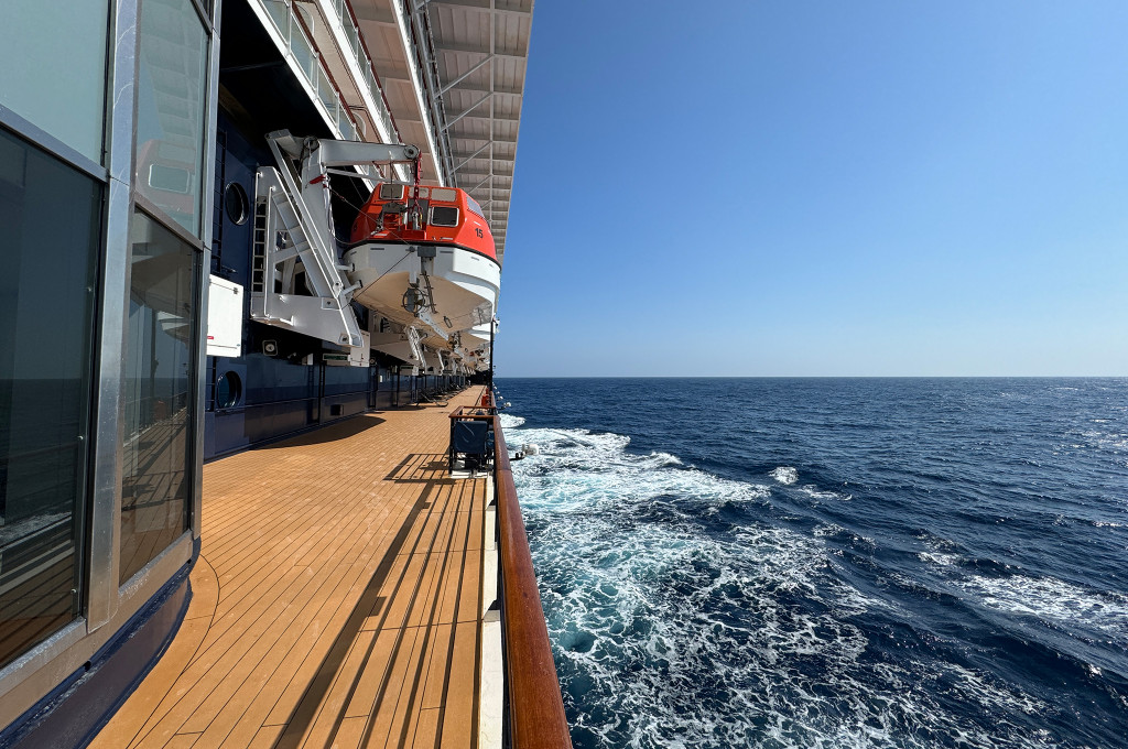 Celebrity Infinity — Kreuzfahrtschiff