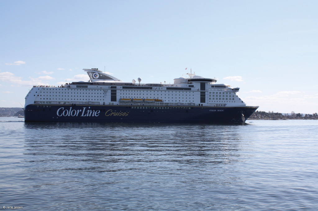 Color Magic — Kreuzfahrtschiff