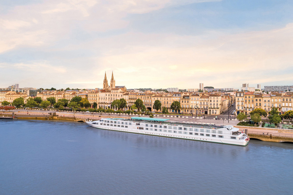 Cyrano de Bergerac — Kreuzfahrtschiff