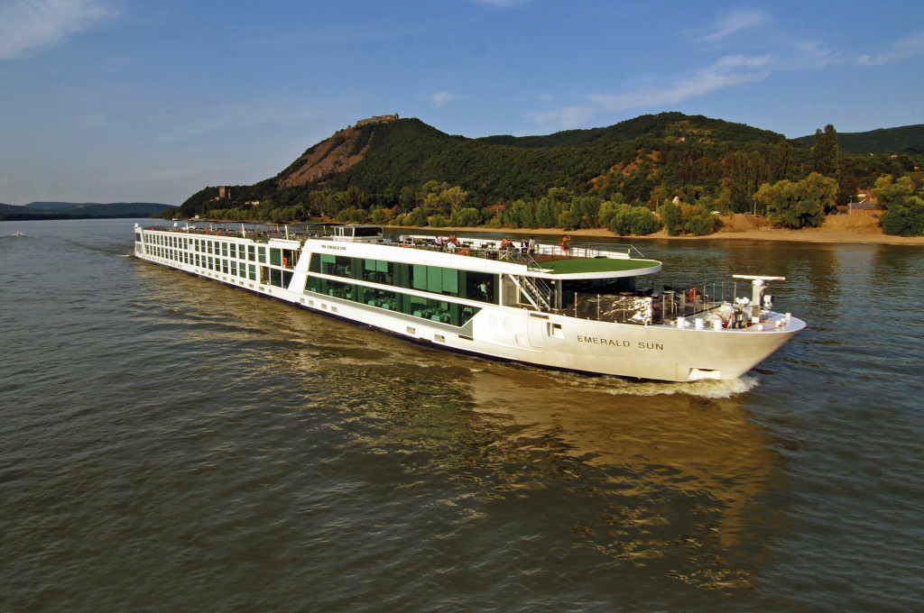 Emerald Sun — Kreuzfahrtschiff