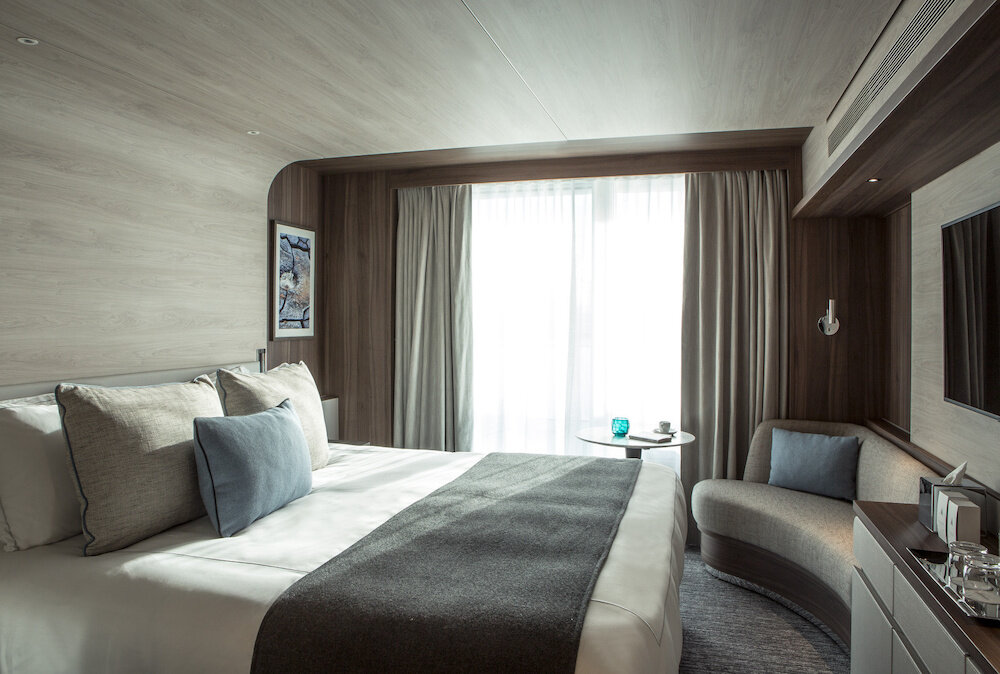 Prestige Stateroom Deck 7 - 7