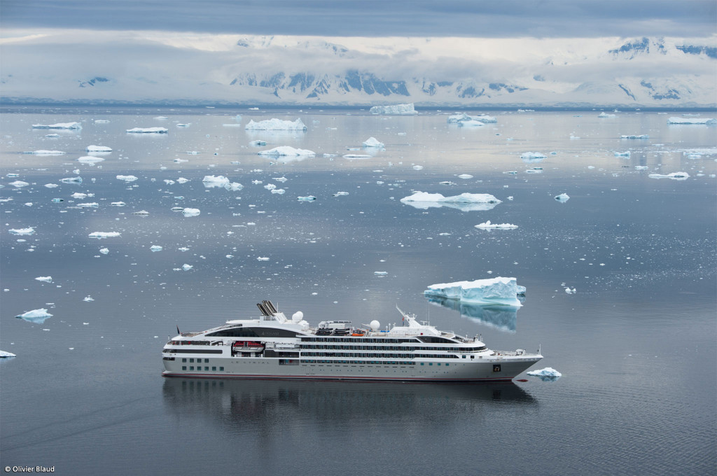 Le Lyrial — Kreuzfahrtschiff