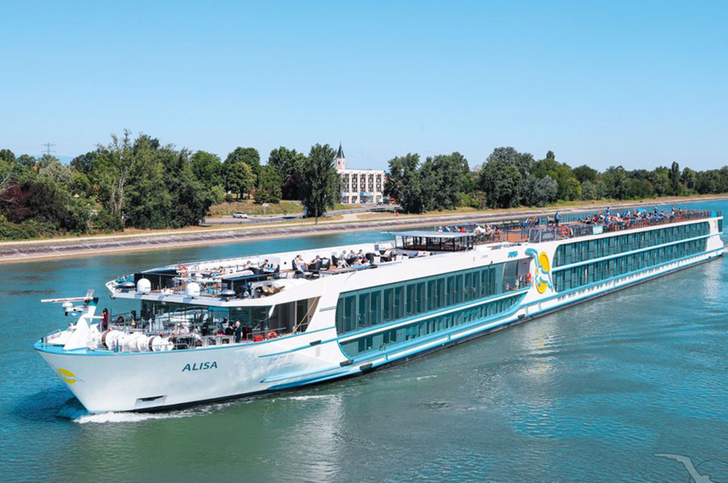 MS Alisa — Kreuzfahrtschiff
