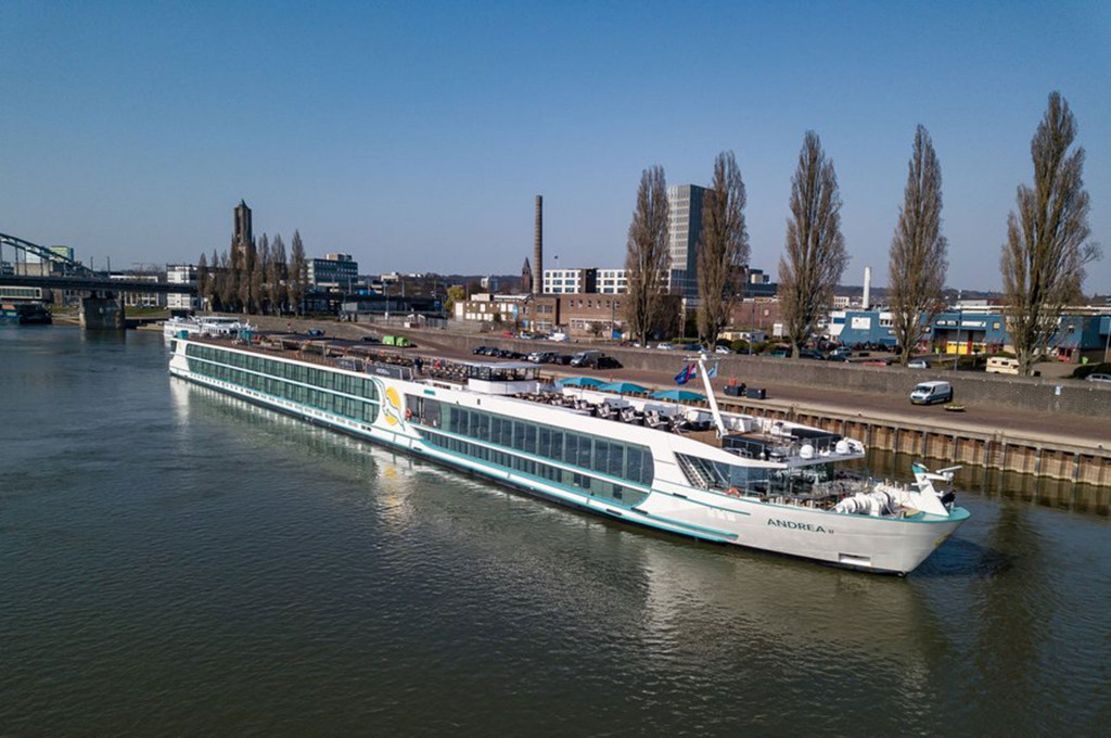 MS Andrea — Kreuzfahrtschiff