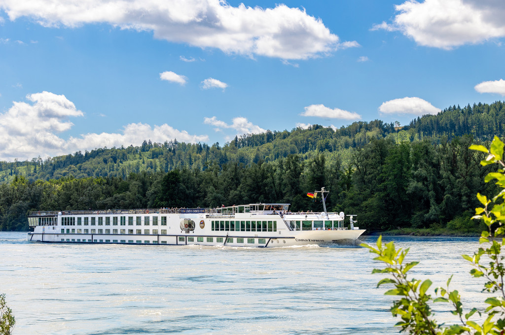 MS COMPASS EMPRESS — Kreuzfahrtschiff