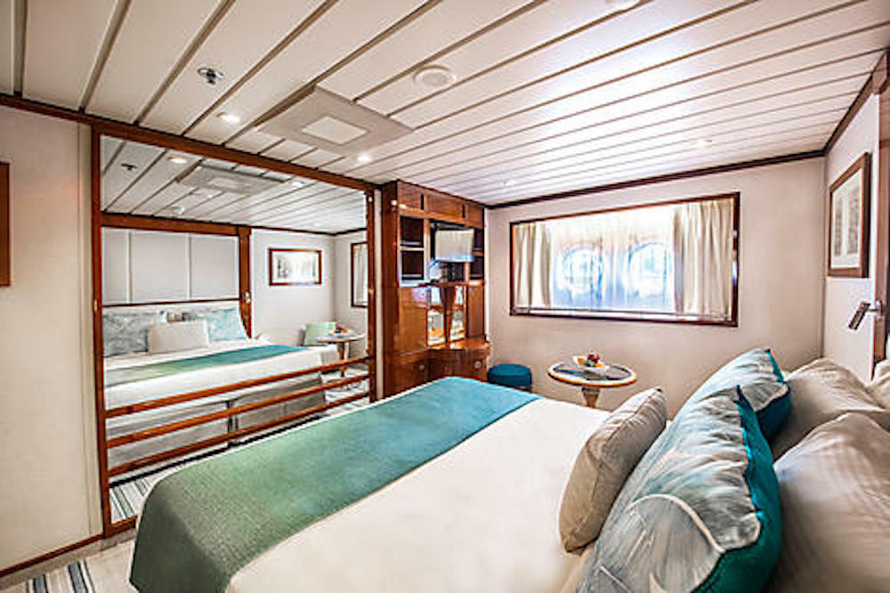 PORTHOLE STATEROOM - 3