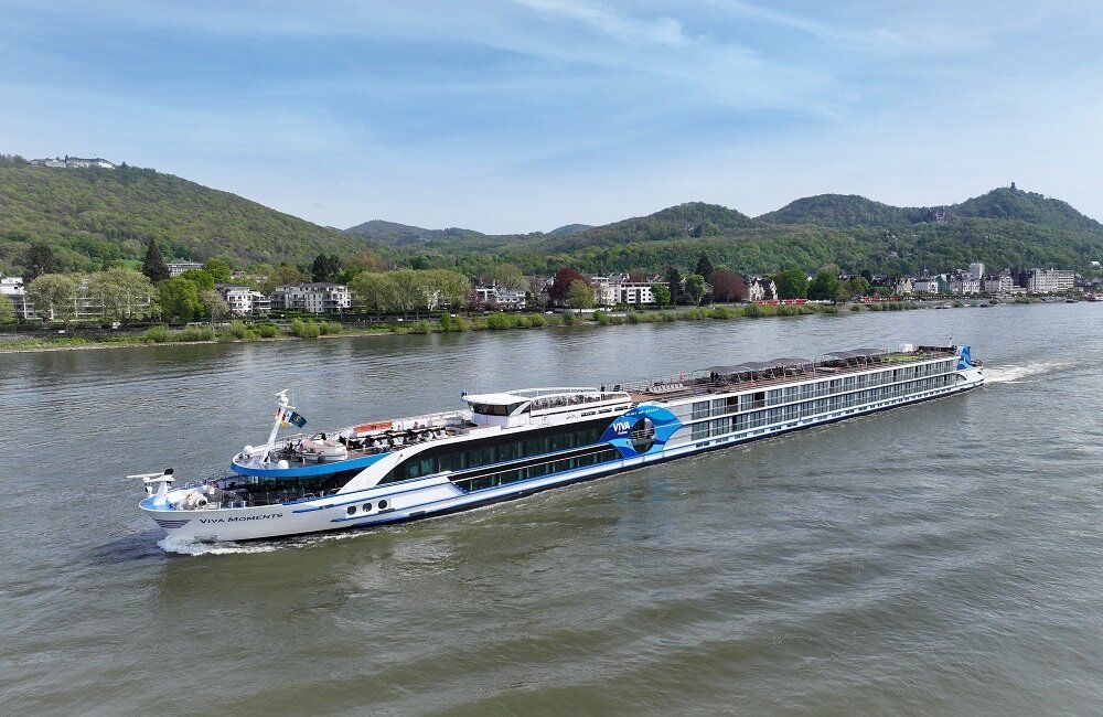 MS VIVA MOMENTS — Kreuzfahrtschiff