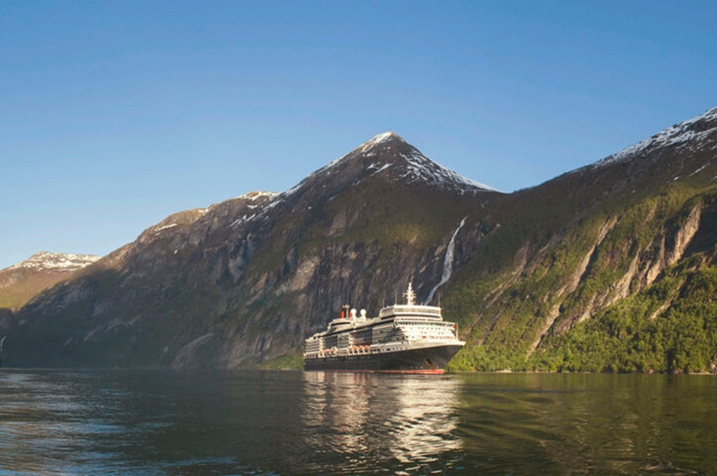 Queen Elizabeth — Kreuzfahrtschiff