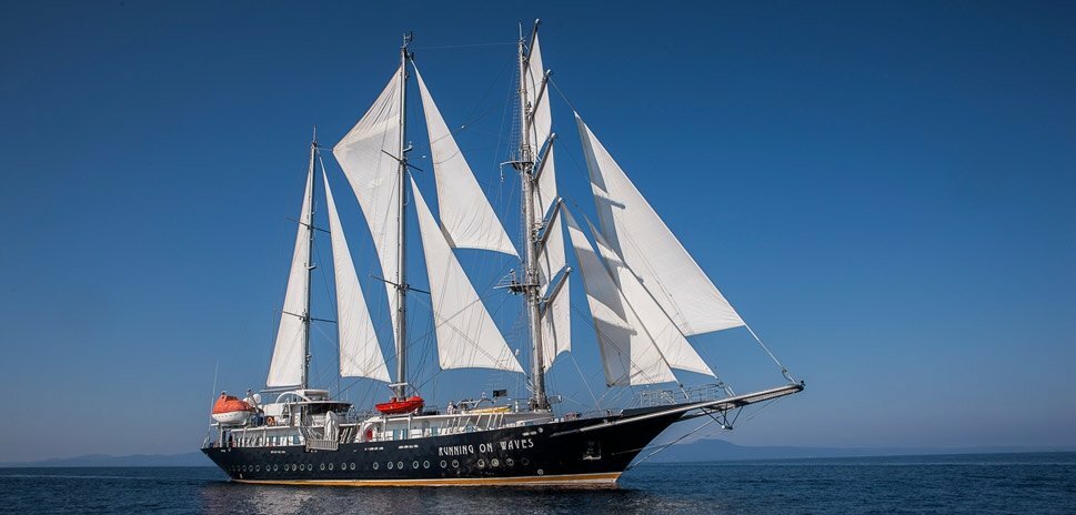 Running on Waves — Kreuzfahrtschiff