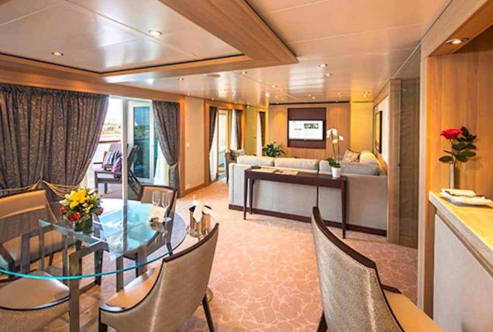 Wintergarden Suite mit Balkon